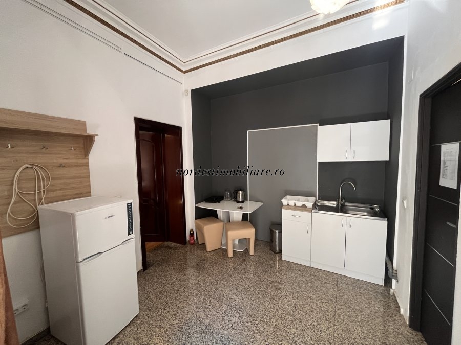 Apartament 1 camera – Centru | UMF | 50 mp